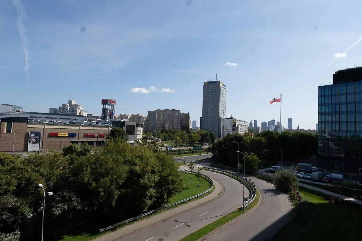 Mayad Residence وارسو 0*,